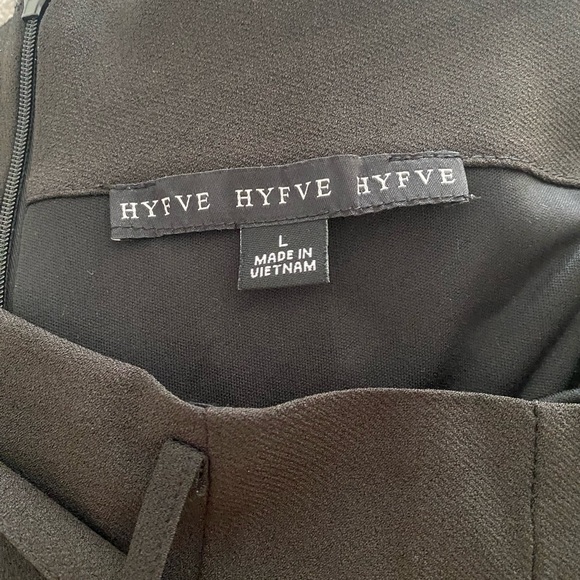 HYFVE Black dress pant with wide leg and high waist - Picture 10 of 11